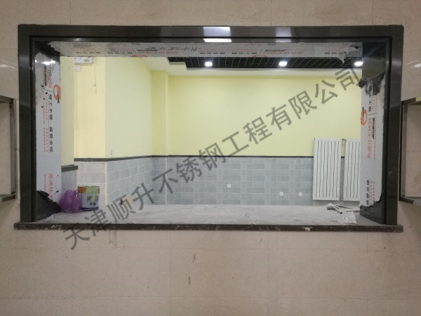 不銹鋼門窗 